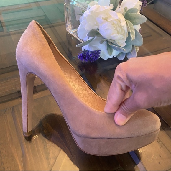 Miu Miu Tan Suede Heels - Picture 4 of 16
